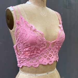 Free People peach lace cropped cami